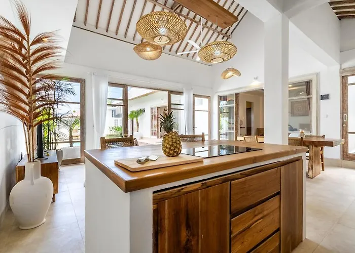 Blush Elegance 2 Bedroom In Umalas * Canggu (Bali)